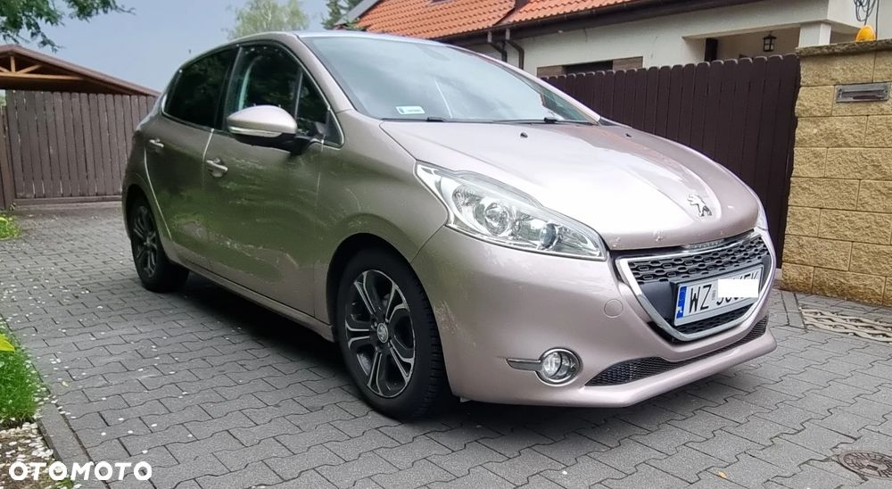 Peugeot 208 e-HDi 115 Stop&Start Allure - 3
