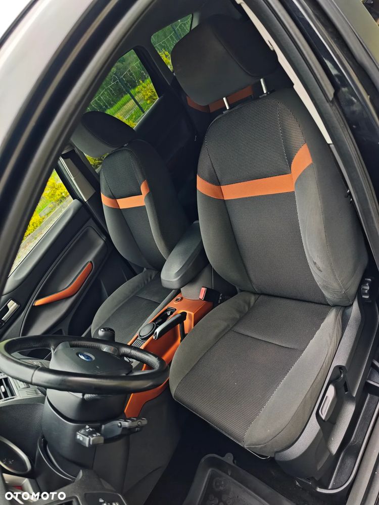 Ford Kuga 2.0 TDCi 2x4 Trend - 17