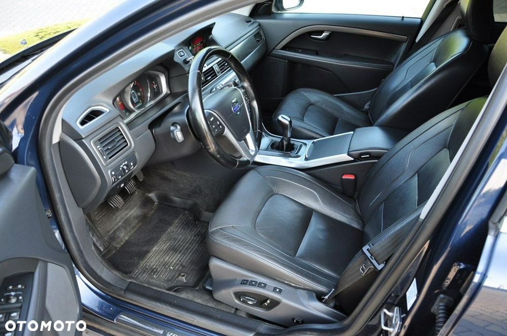 Volvo V70 D4 Summum - 31