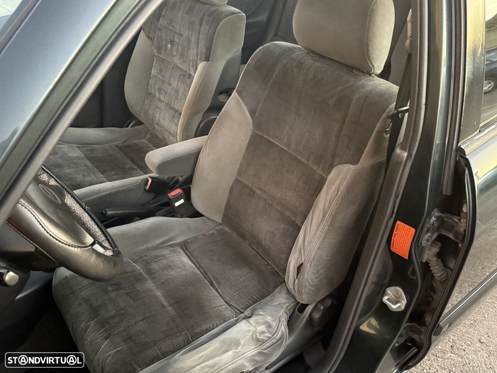 Mazda 626 SW 2.0 TDi GLX - 26