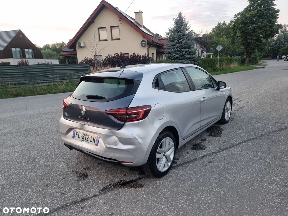 Renault Clio BLUE dCi 85 EXPERIENCE - 10