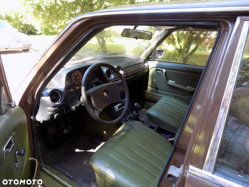 Mercedes-Benz W123 - 6