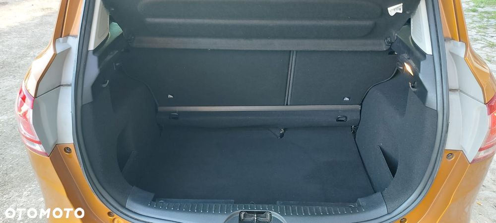 Ford B-MAX 1.6 Titanium - 12