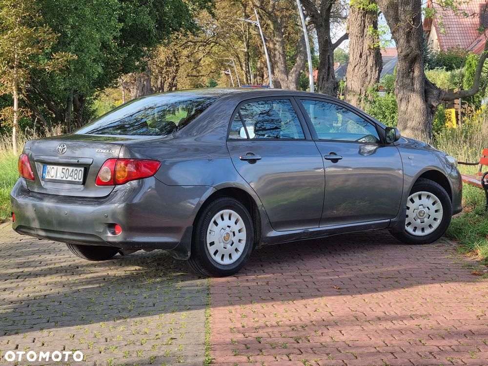 Toyota Corolla 1.6 VVT-i Terra Start - 32
