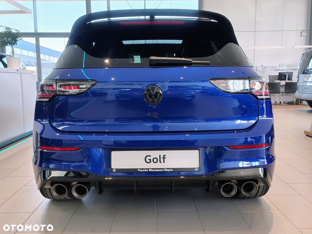 Volkswagen Golf - 7
