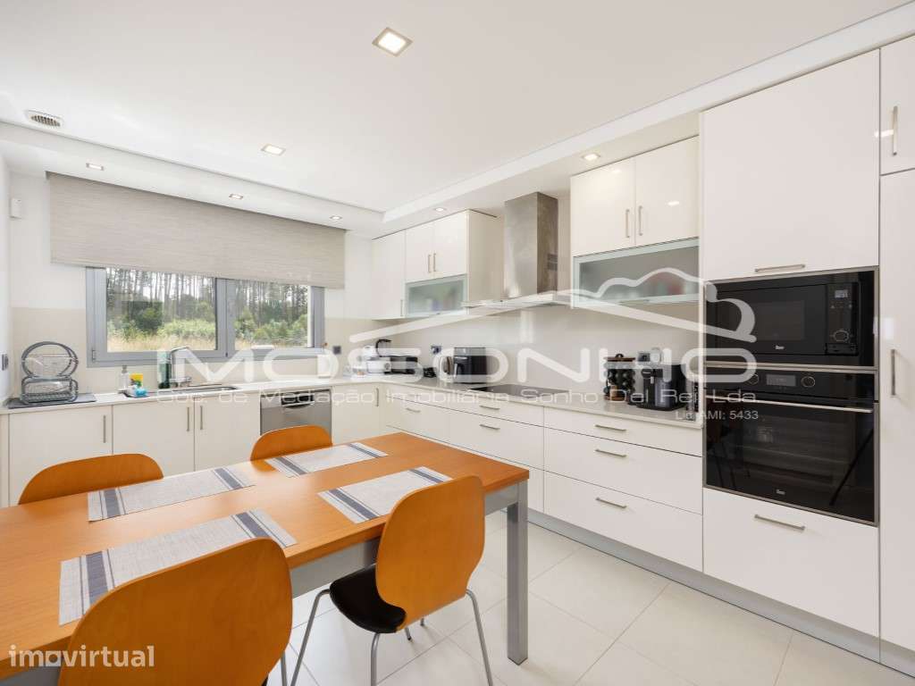 Moradia T4 Individual com Piscina - Grande imagem: 4/40