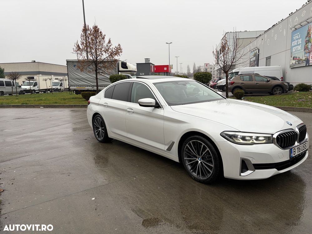 BMW Seria 5 530d xDrive AT MHEV - 4