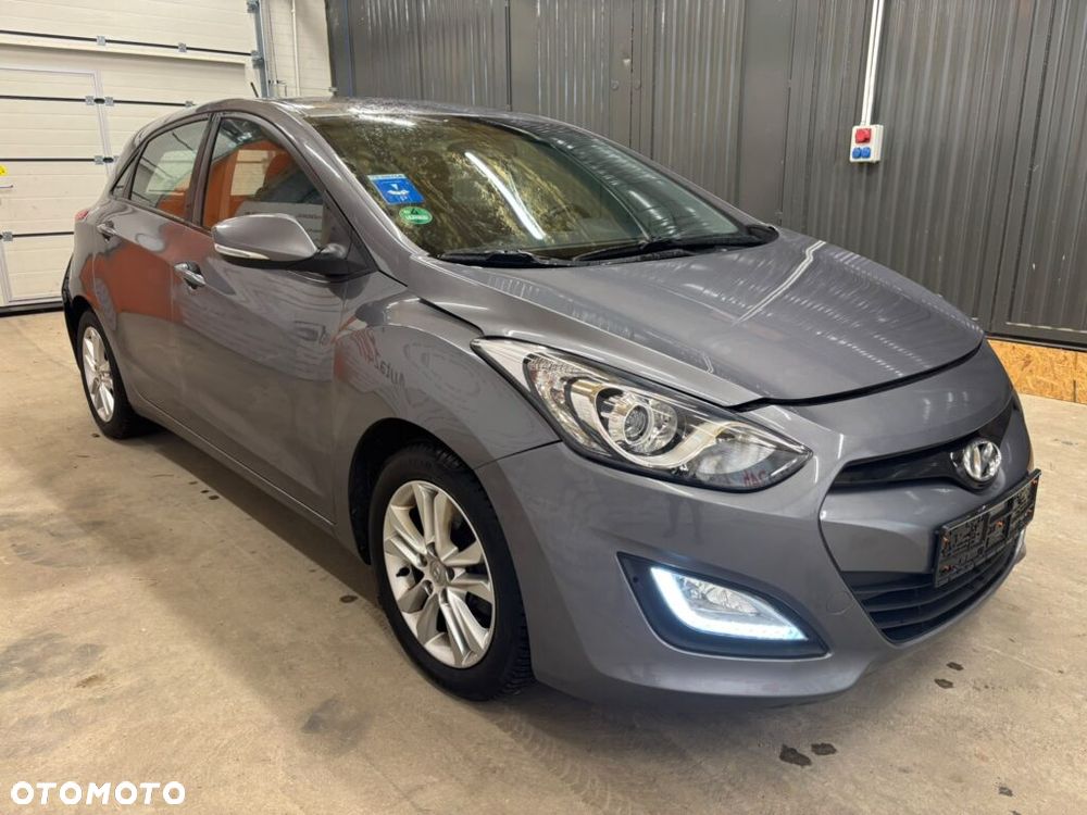 Hyundai i30 1.4 Trend - 1