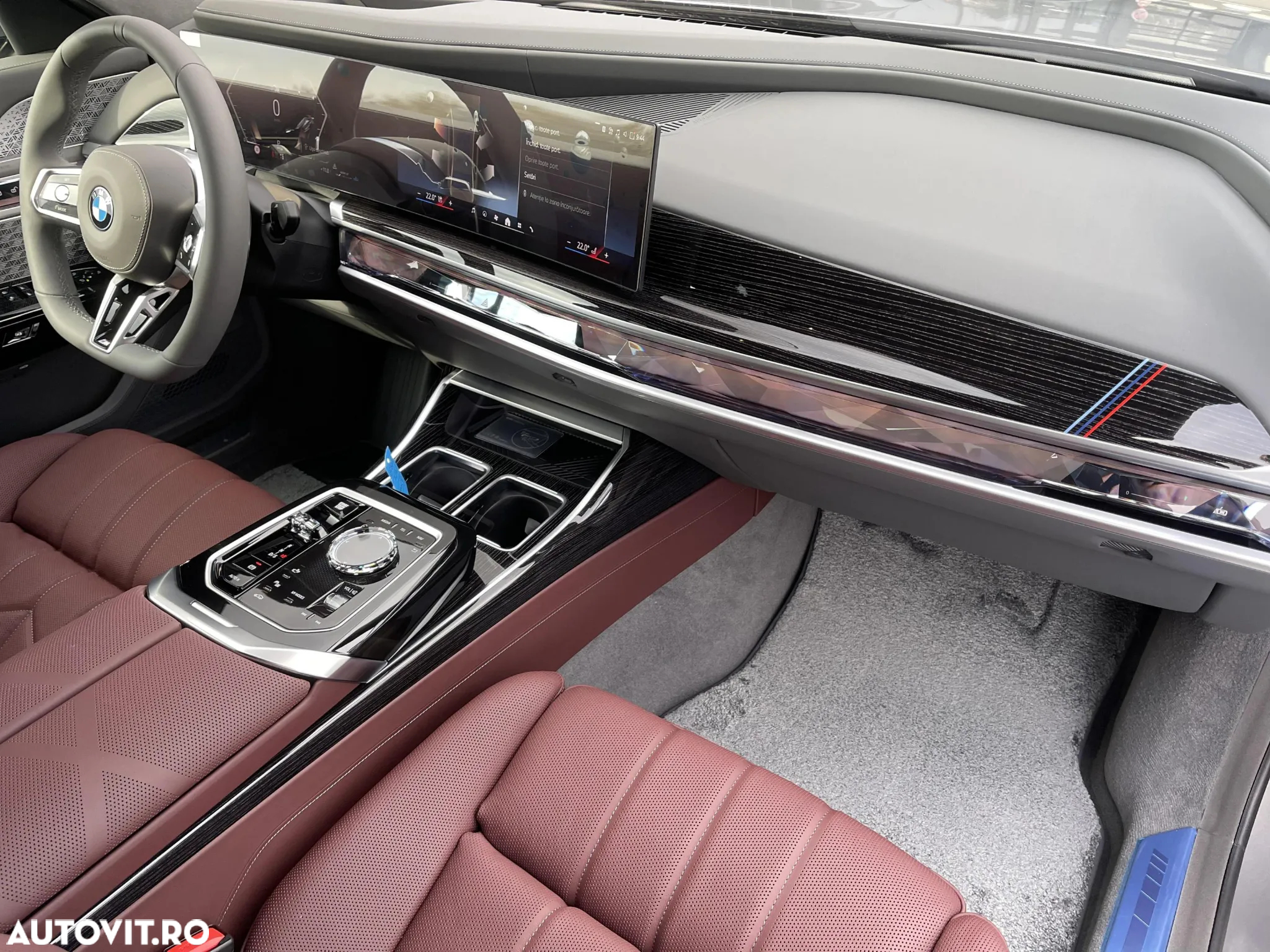 BMW Seria 7 740d xDrive MHEV - 11