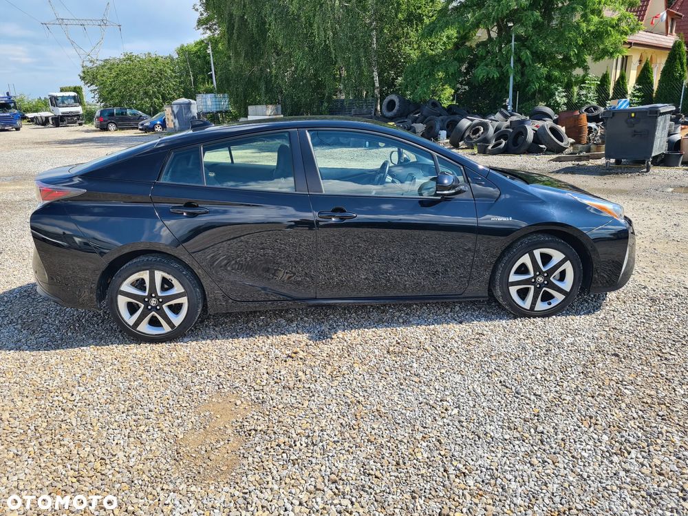 Toyota Prius - 11