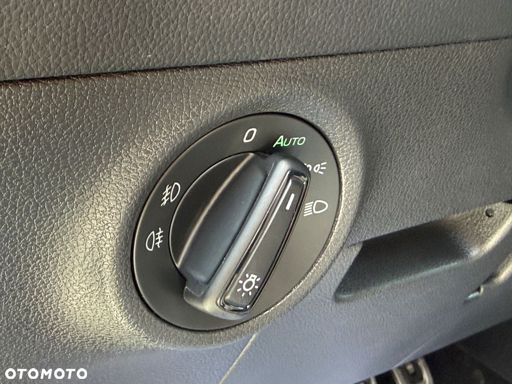 Skoda Karoq 1.5 TSI DSG Sportline - 28