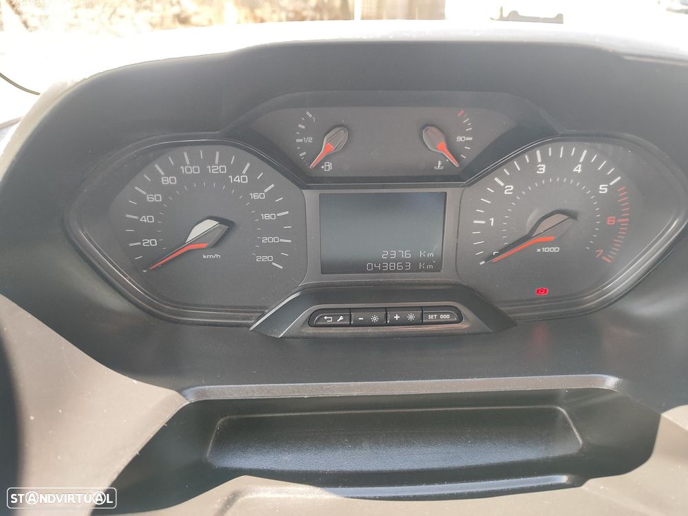 Peugeot Partner 1.5 BlueHDi Pro Longa - 10