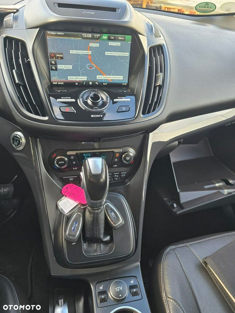 Ford Kuga - 16