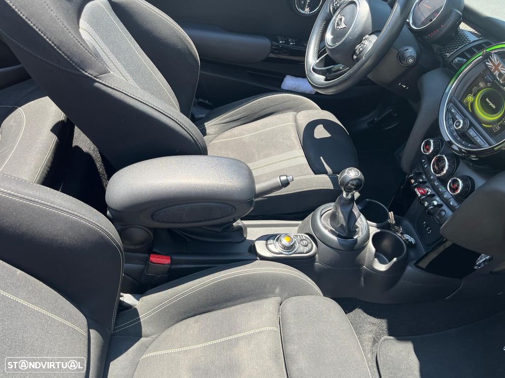 MINI Cabrio Cooper S - 23