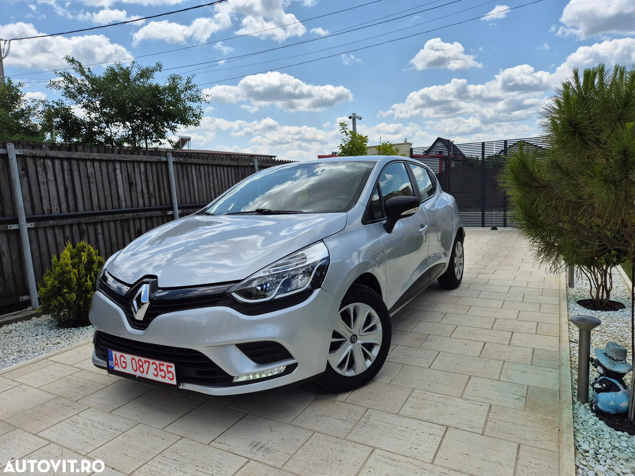 Renault Clio (Energy) dCi 90 Start & Stop INTENS - 17