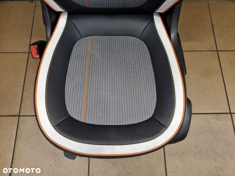 RENAULT TWINGO 3 III FOTEL KIEROWCY LEWY PRZÓD PRZEDNI EU - 2