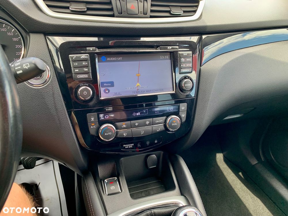Nissan Qashqai 1.6 DIG-T Tekna - 20
