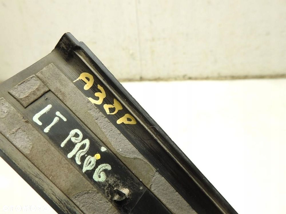 LISTWA PROGOWA NAKŁADKA LEWY TYŁ AUDI A3 8PA SPORTBACK 8P4853557H - 2