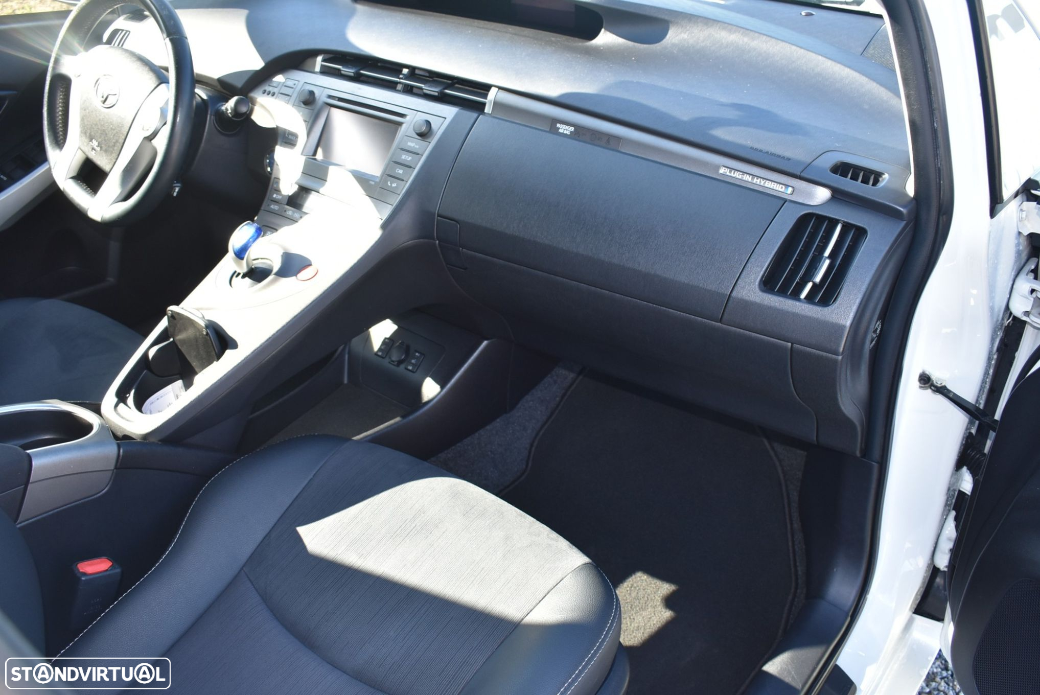Toyota Prius 1.8 Plug-In - 17
