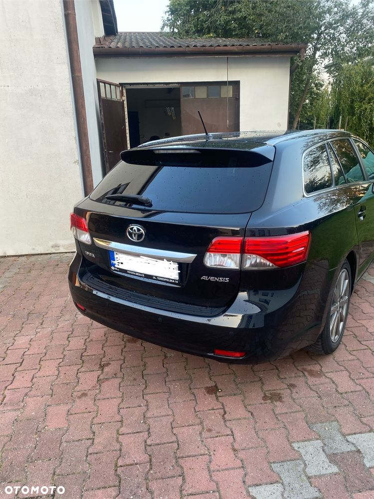 Toyota Avensis 2.2 D-4D Sol NAVI - 3