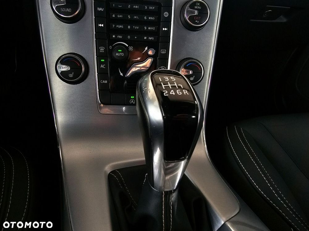 Volvo S60 - 28