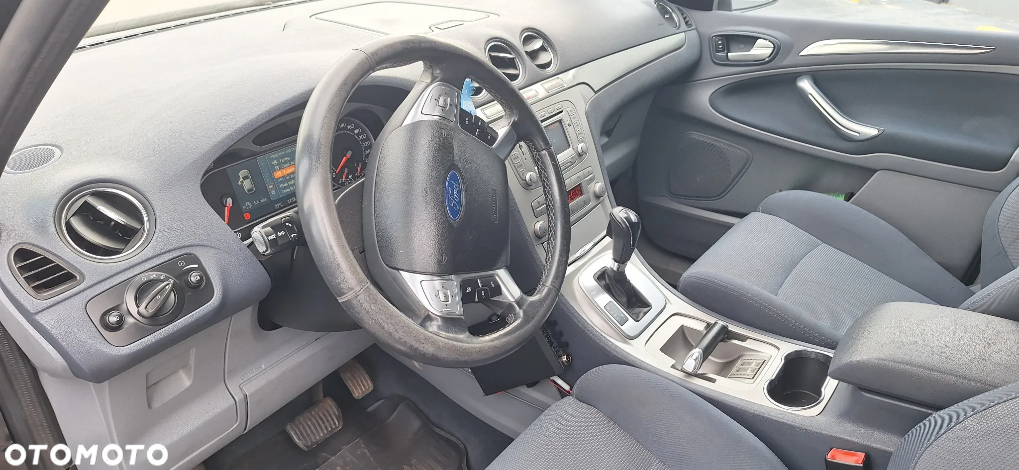 Ford S-Max 2.0 TDCi DPF Titanium - 9