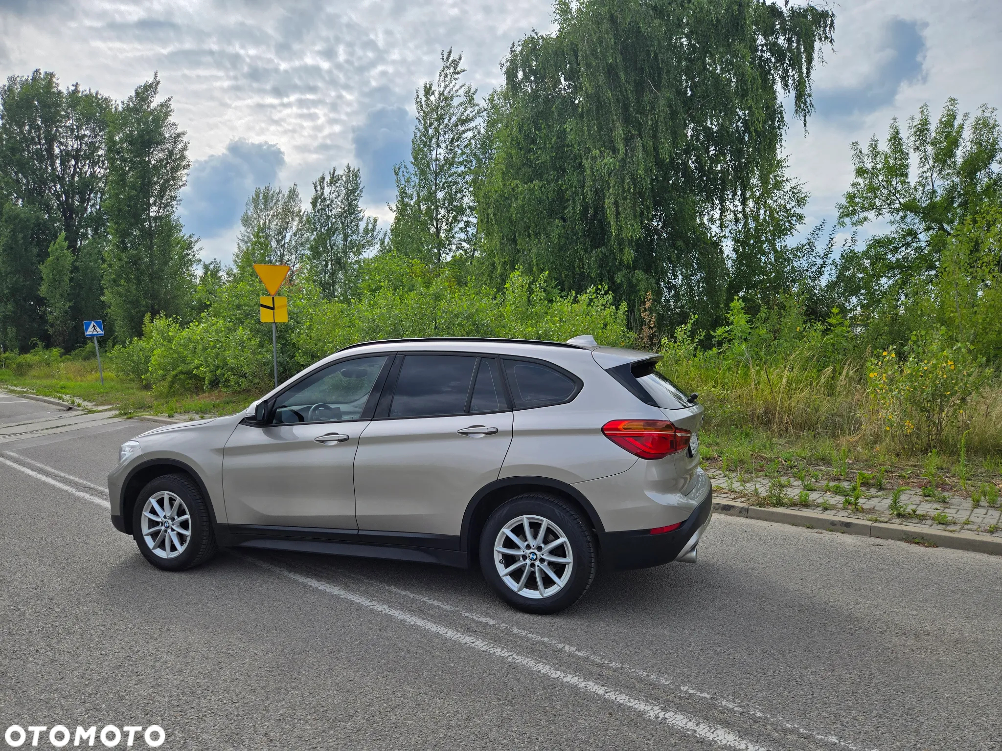 BMW X1 sDrive18i - 7
