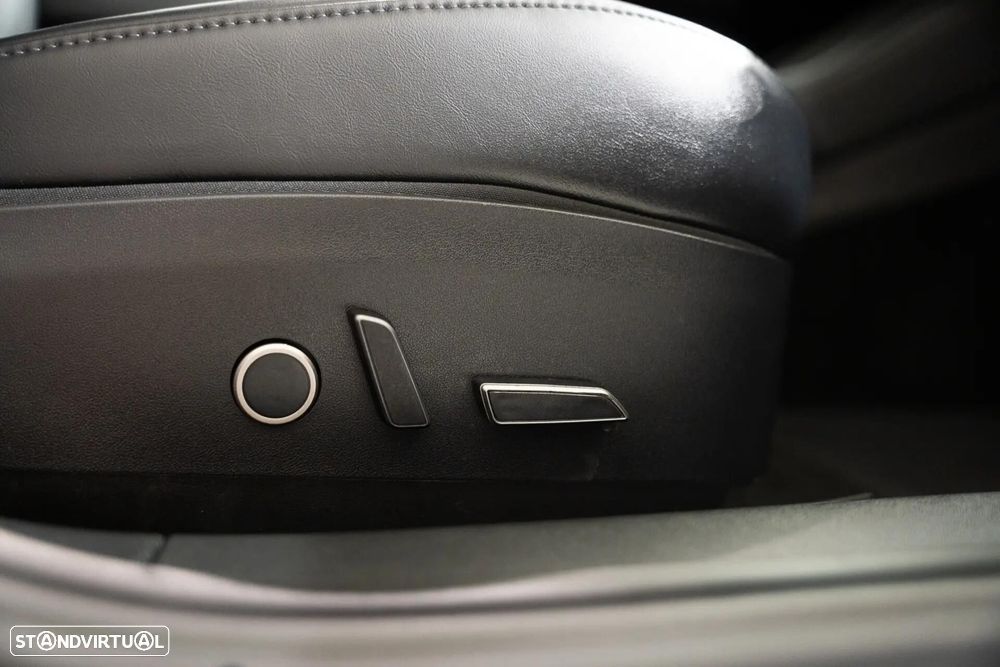 Tesla Model 3 Tração Traseira - 26
