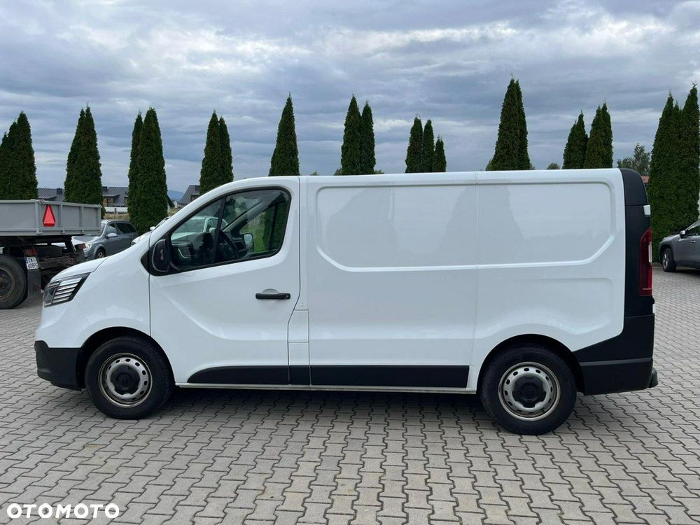 Renault Trafic - 2