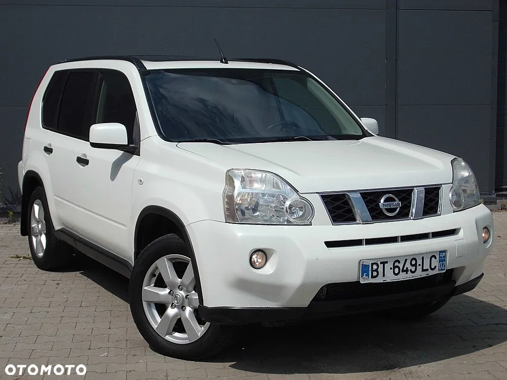 Nissan X-Trail 2.0 dCi 4x4 DPF Platinum - 9