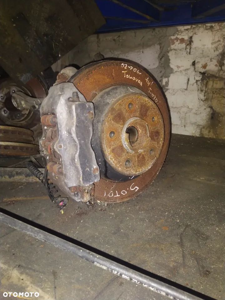 Zaciski tylne Brenno VW Touareg 7L 5.0 TDI