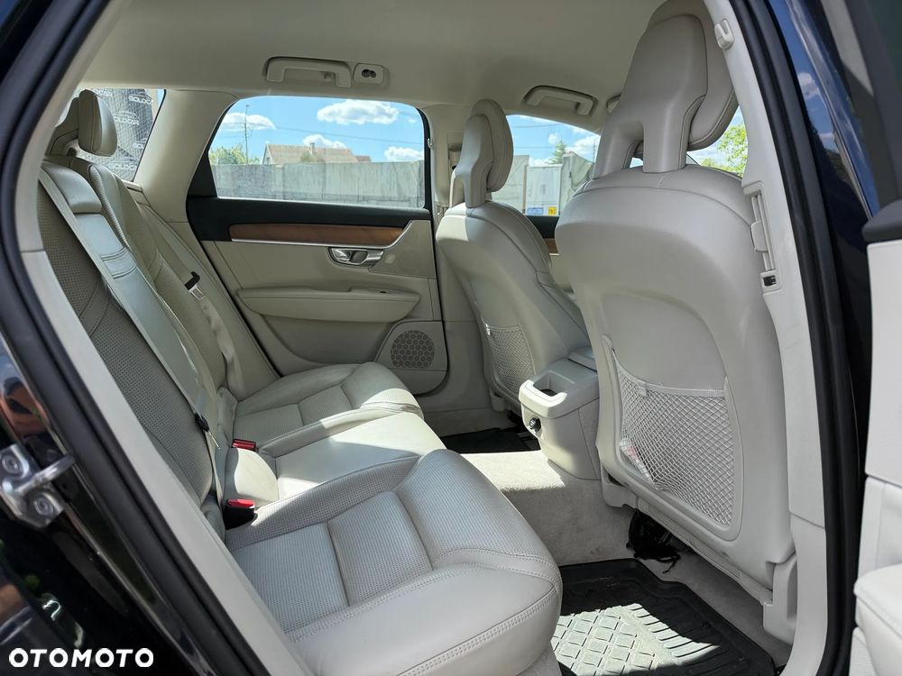 Volvo V90 D5 AWD Inscription - 11