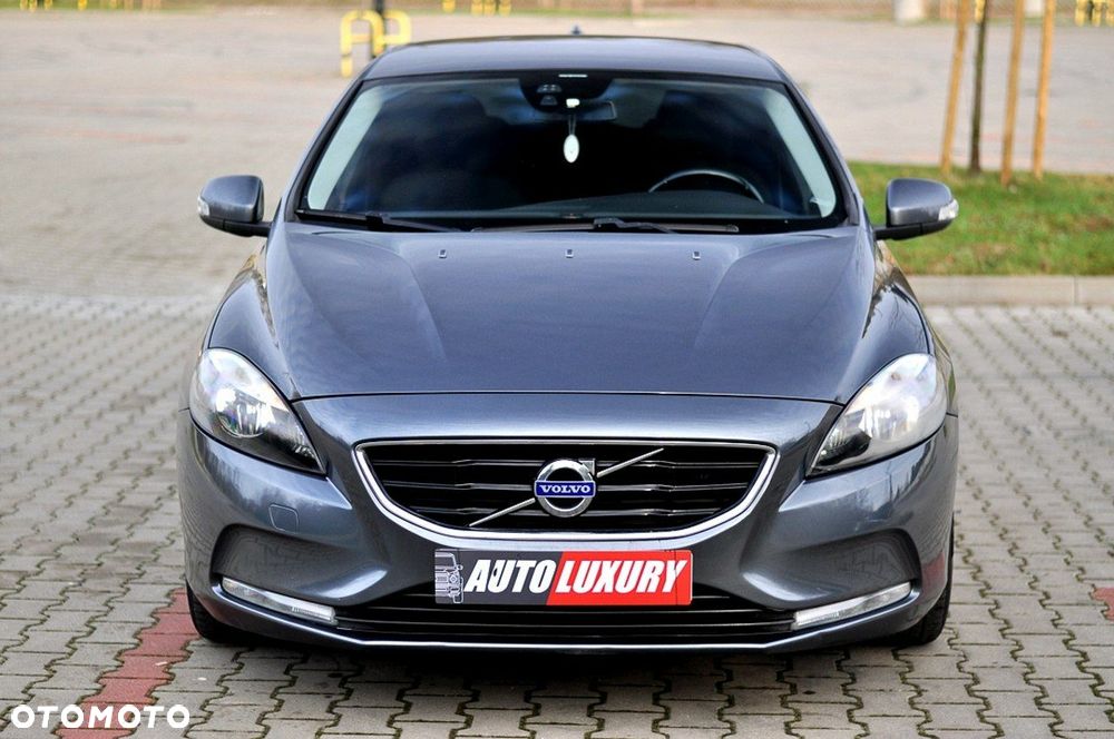 Volvo V40 D2 Momentum - 12