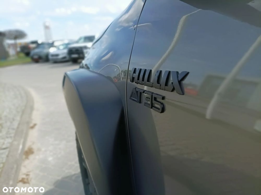 Toyota Hilux 2.8 D-4D mHEV Double Cab Invincible 4x4 - 14