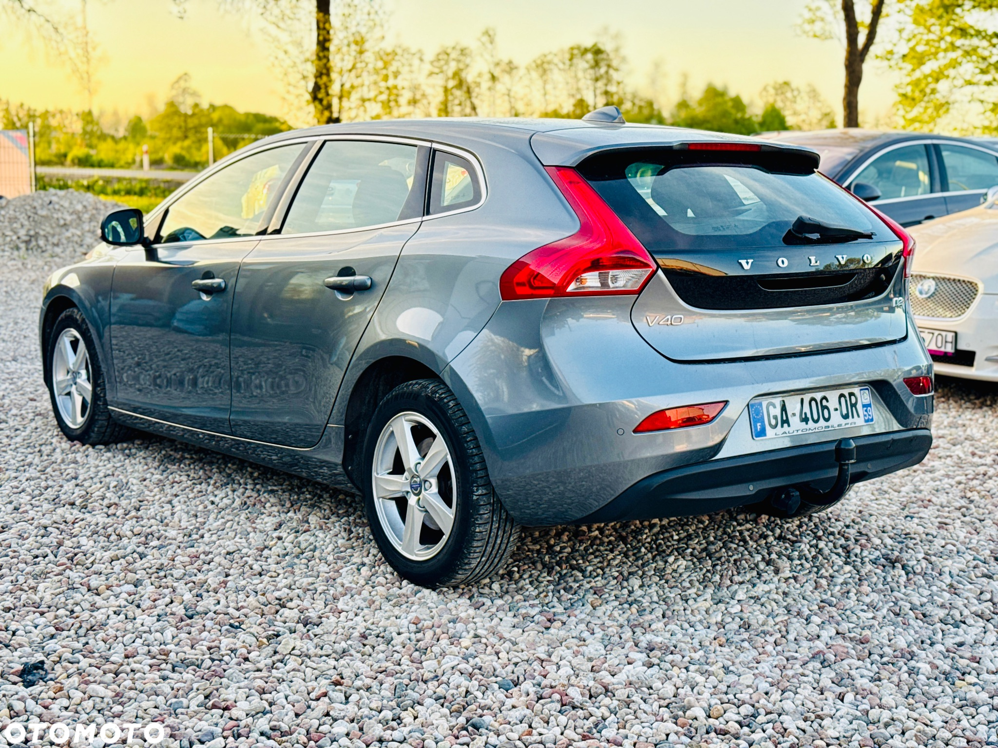 Volvo V40 D2 Drive-E Momentum - 14