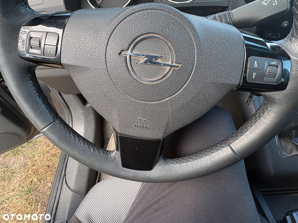 Opel Zafira - 14