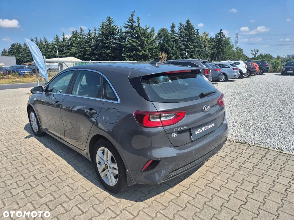 Kia Ceed 1.5 T-GDI M - 7