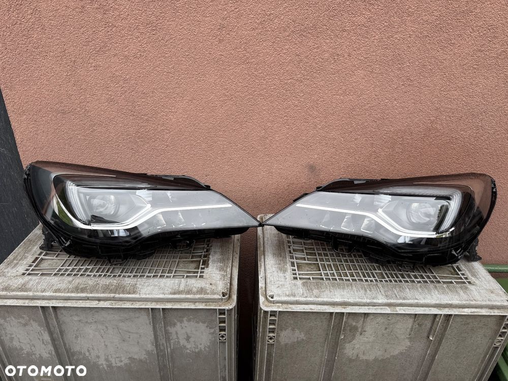 Lampa przednia OPEL ASTRA K FULL LED KOMPLET EUROPA ORYGINALNE ZKW
