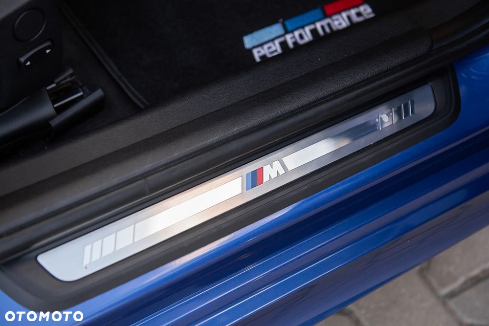 BMW Seria 3 318i M Sport - 35