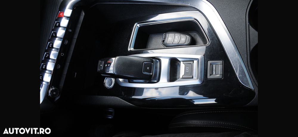 Peugeot 3008 BlueHDi 180 Stop & Start EAT6 GT - 20