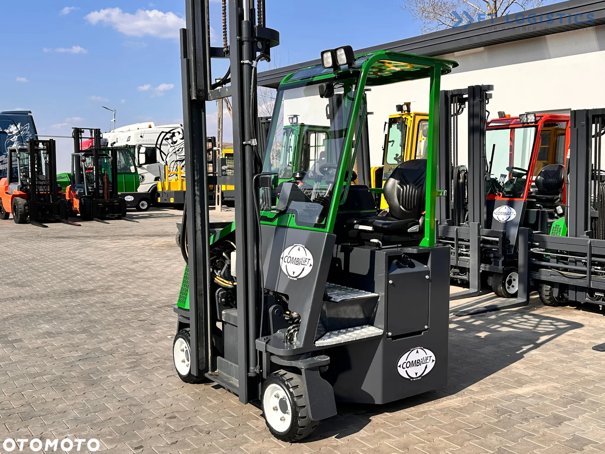 Combilift CB2500 / DIESEL / TRIPLEX / 5500MM / WOLNY SKOK / PRZESUW WIDEŁ / POZYCJONER / JAK NOWY - 24
