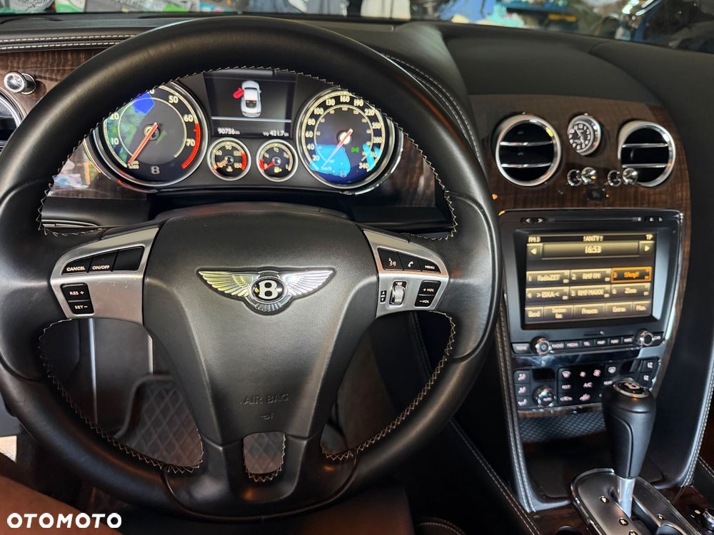 Bentley Continental GT V8 - 19