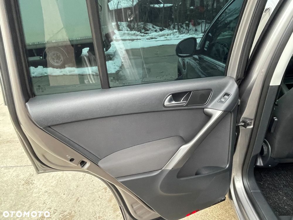 Volkswagen Tiguan 2.0 TDI DPF 4Motion Trend & Fun - 20