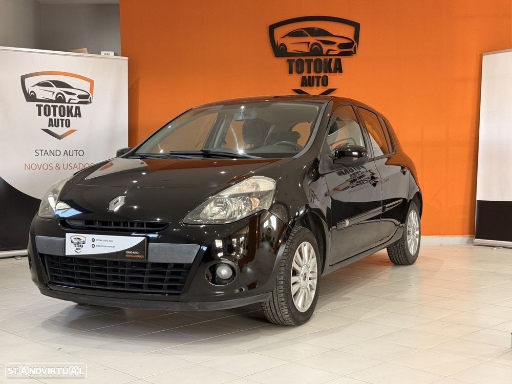Renault Clio - 1