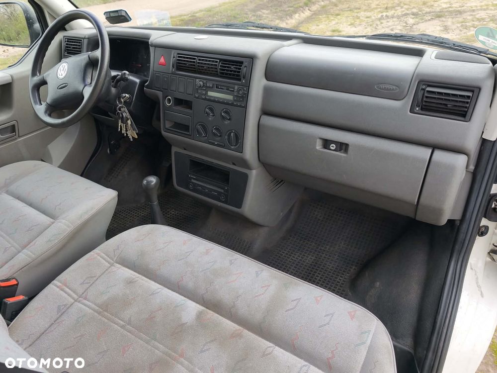 Volkswagen Transporter - 19