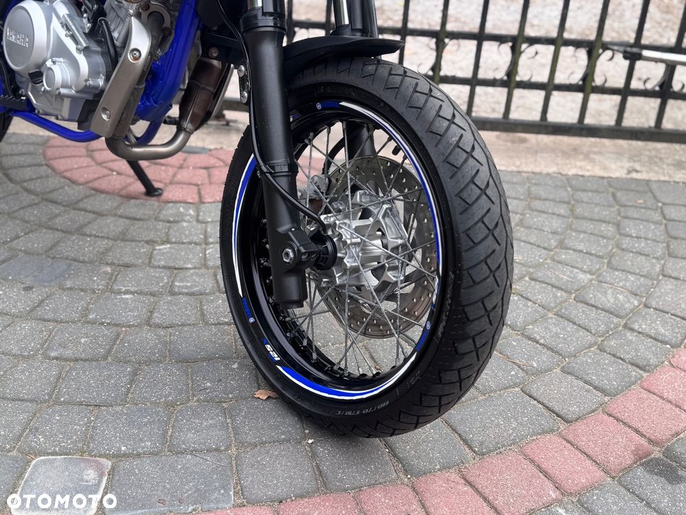 Yamaha WR - 22