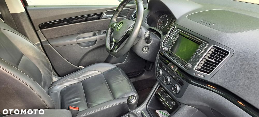 Volkswagen Sharan 2.0 TDI BMT Highline - 18