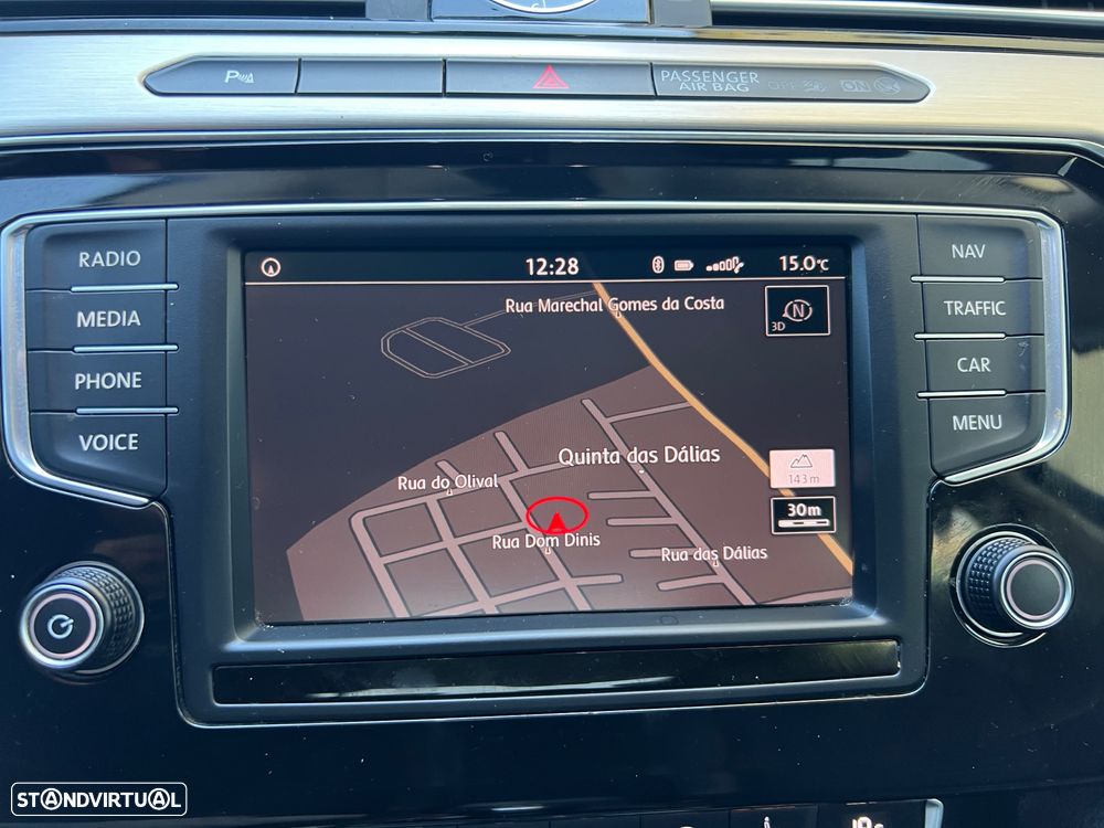 VW Passat 2.0 TDI Confortline DSG - 51