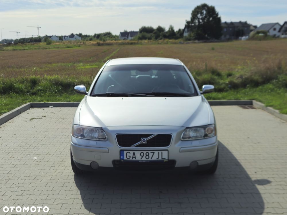 Volvo S60 2.4D5 Momentum - 6