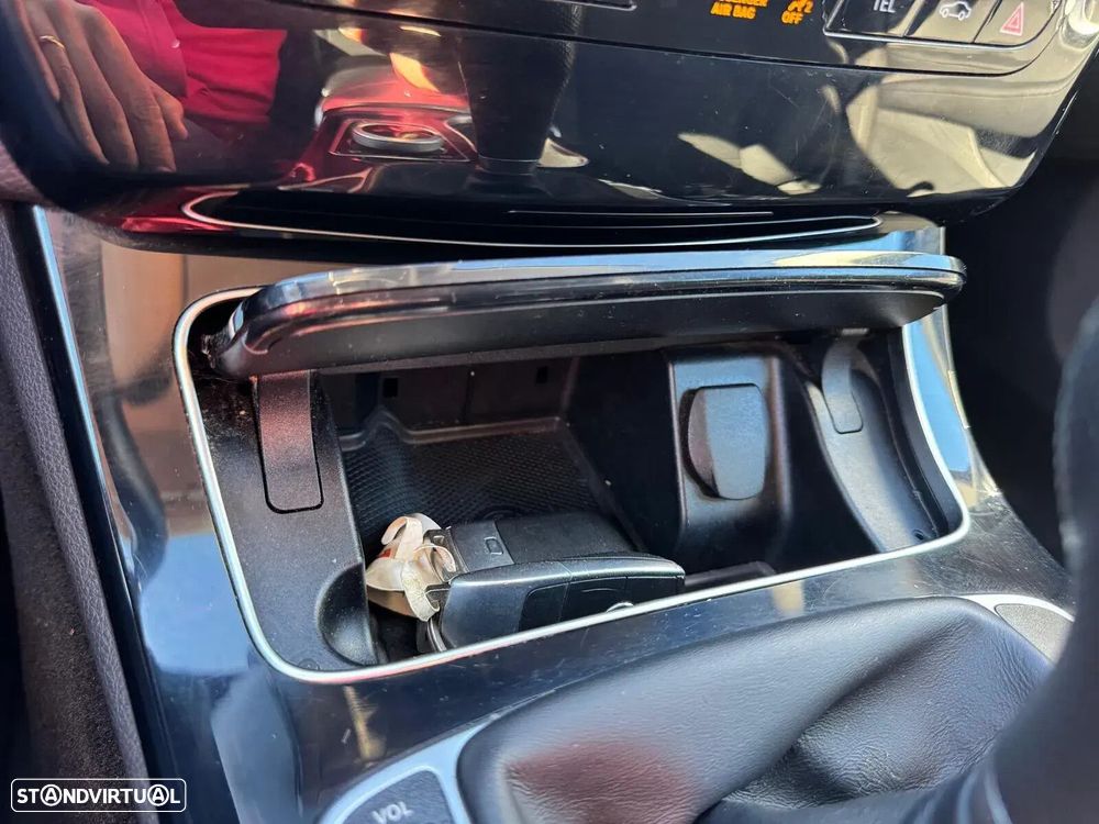 Mercedes-Benz C 200 - 20